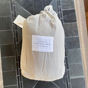 Restoration Hardware Linen/Cotton Twin Sheet Set